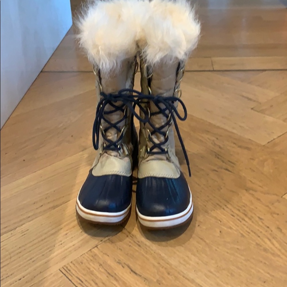 Sorel snow boots